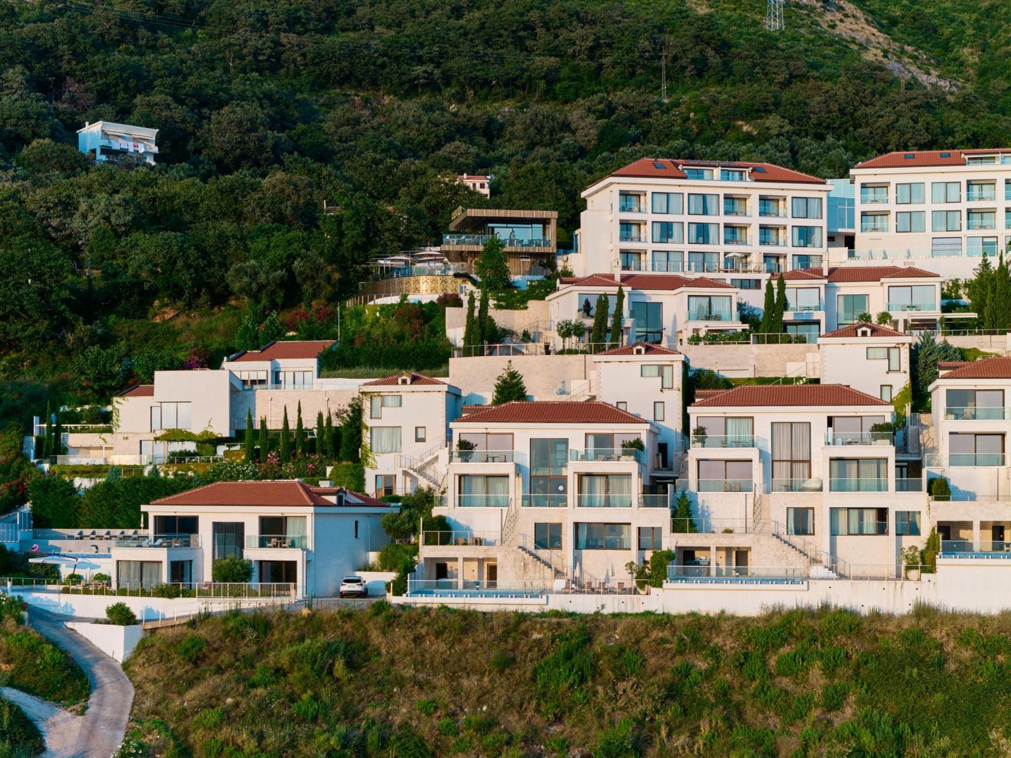 Ananti Resort, Residences & Beach Club - The Leading Hotels Of The World Свети-Стефан Экстерьер фото