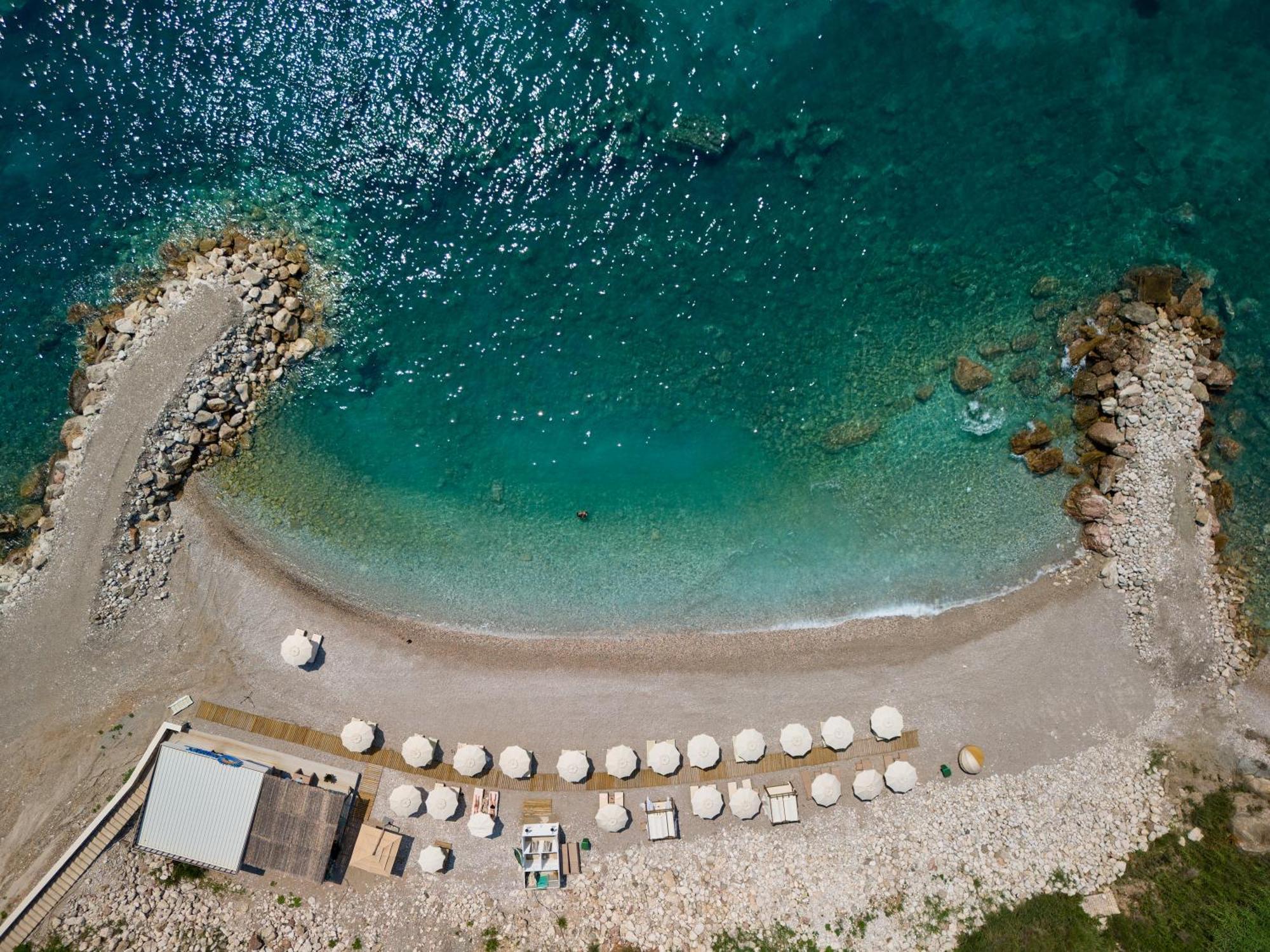 Ananti Resort, Residences & Beach Club - The Leading Hotels Of The World Свети-Стефан Экстерьер фото