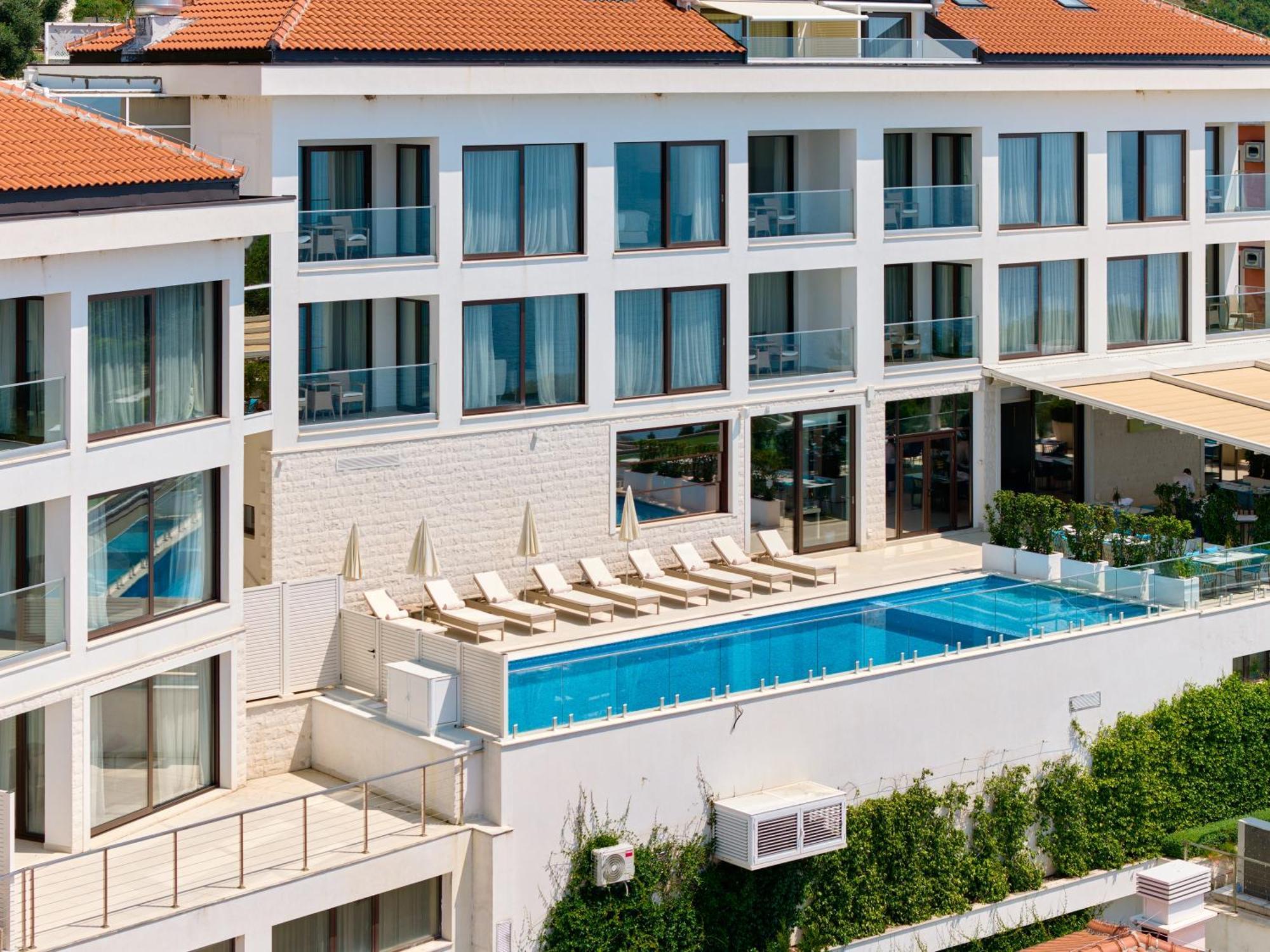 Ananti Resort, Residences & Beach Club - The Leading Hotels Of The World Свети-Стефан Экстерьер фото